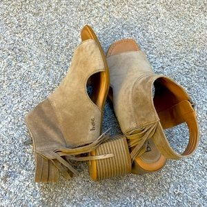 BOC Open Toes Heeled Shoes